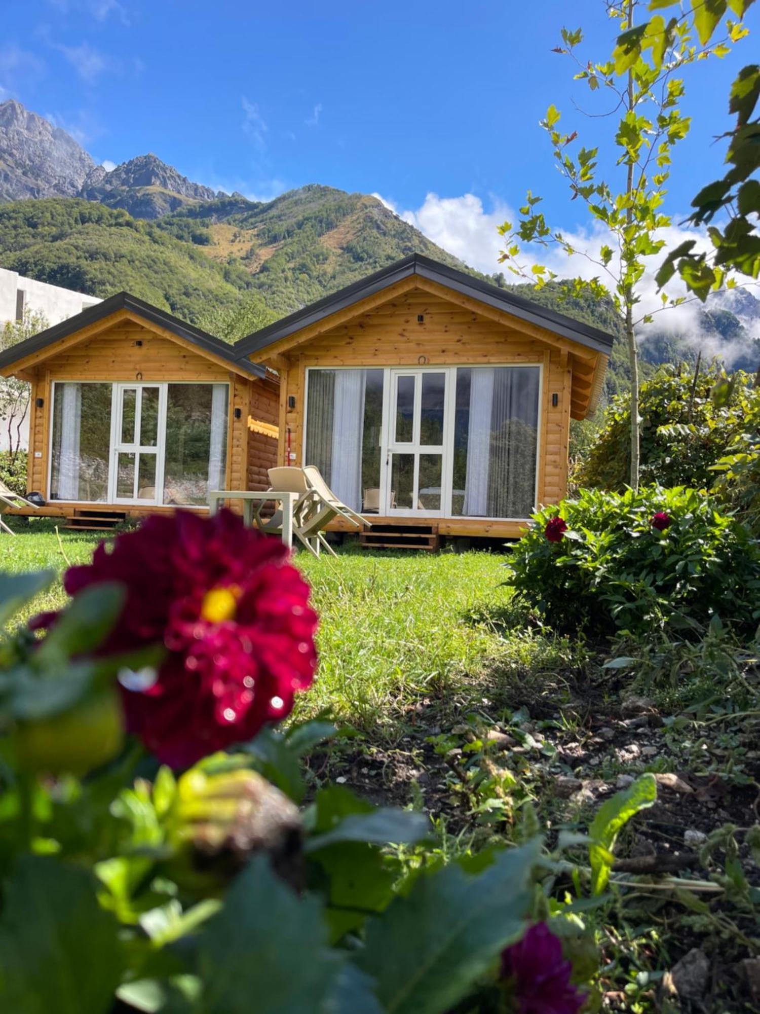 Thethi Mountain Villas エクステリア 写真